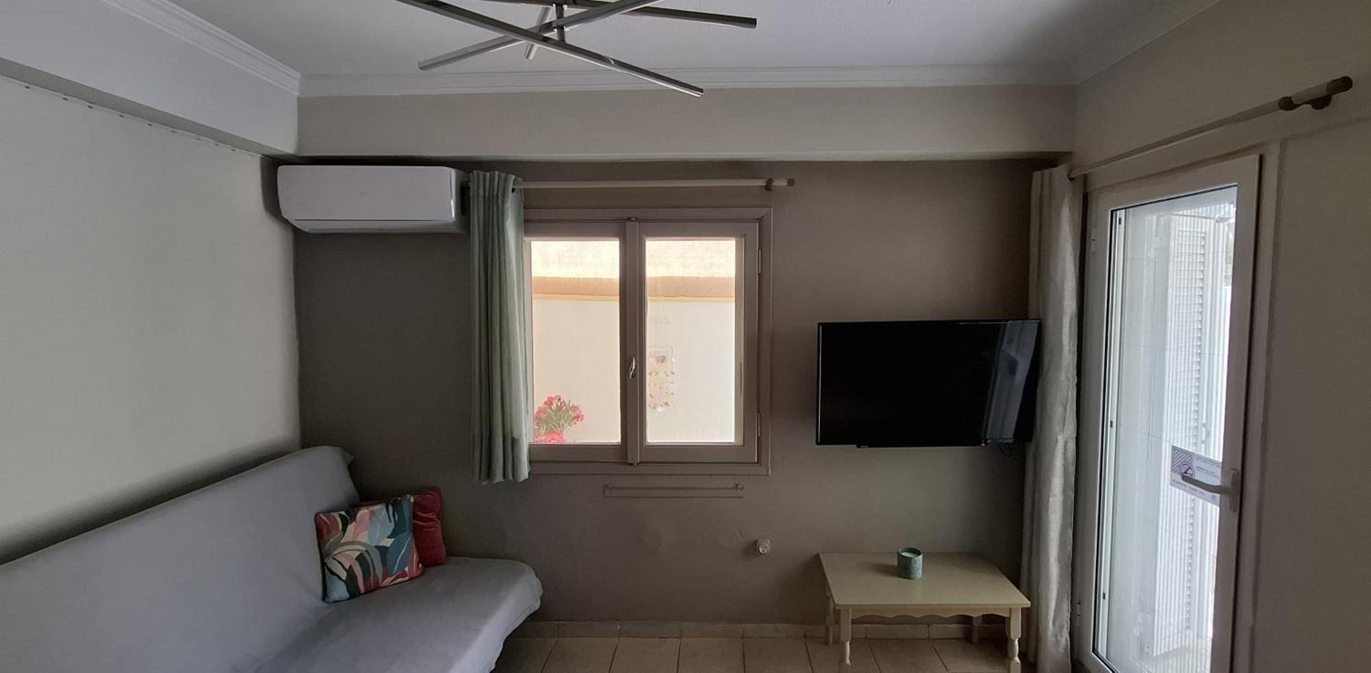 Honeybee4 - Cozy Studio Close To The Port, Airport & Athens Rafína Dış mekan fotoğraf